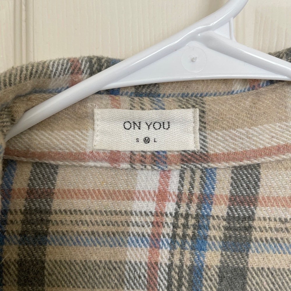 Flannel - Picture 2 of 5